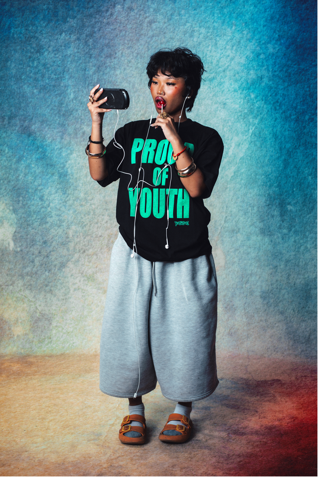 T-shirt « PROUD OF YOUTH »